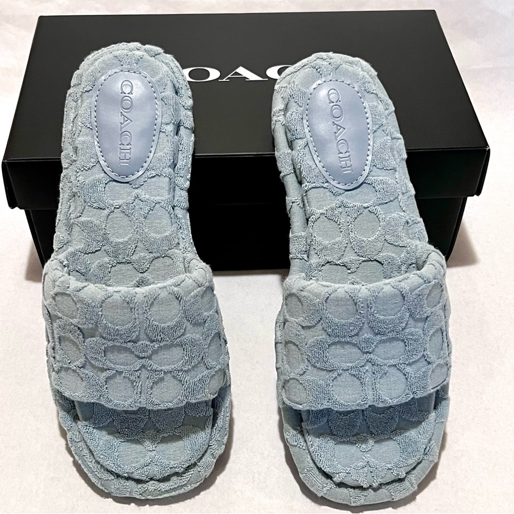 Coach Bridgett Sandal In Signature Terry Cloth Size 9.5 Aqua (Light Blue) - Picture 5 of 14